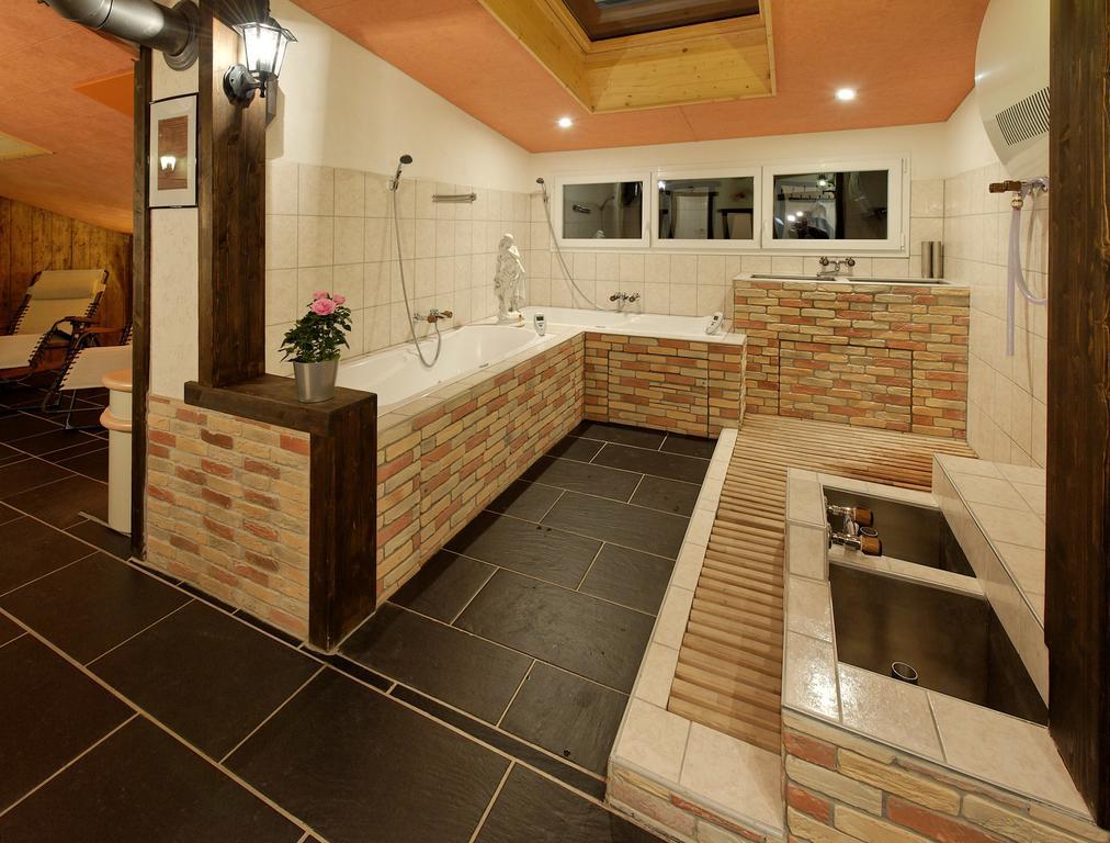 Hotel Zum See Grächen Екстериор снимка